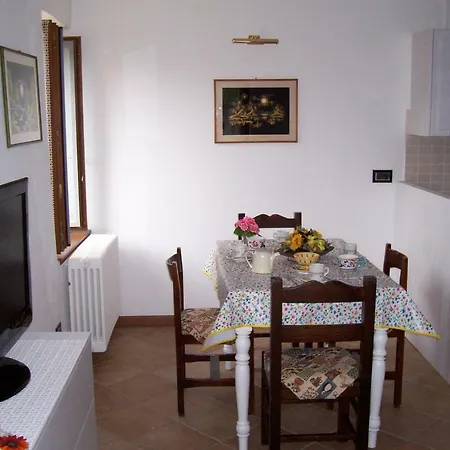 Appartamento Contrada Vecchia Varenna Exterior photo